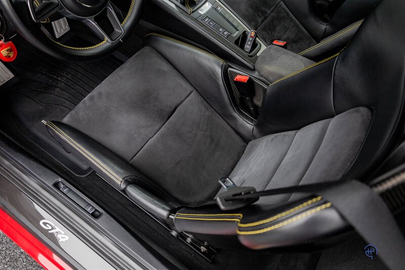 2016 Porsche Cayman GT4 - Photo 38 - Wyomissing, PA 19610