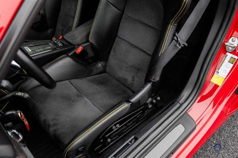 2016 Porsche Cayman GT4 - Photo 36 - Wyomissing, PA 19610