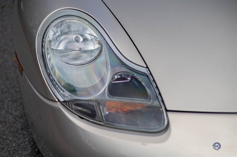 2000 Porsche 911 Carrera Cabriolet - Photo 27 - Wyomissing, PA 19610