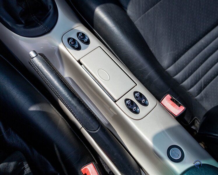 2000 Porsche 911 Carrera Cabriolet - Photo 46 - Wyomissing, PA 19610