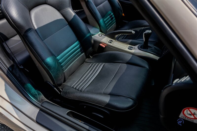 2000 Porsche 911 Carrera Cabriolet - Photo 57 - Wyomissing, PA 19610