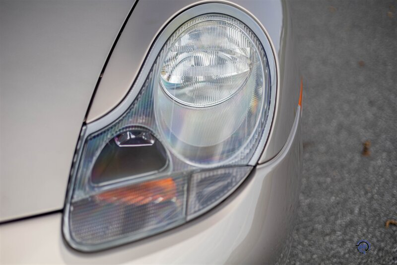 2000 Porsche 911 Carrera Cabriolet - Photo 28 - Wyomissing, PA 19610