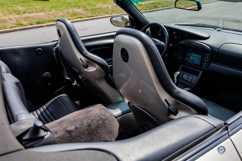 2000 Porsche 911 Carrera Cabriolet - Photo 55 - Wyomissing, PA 19610