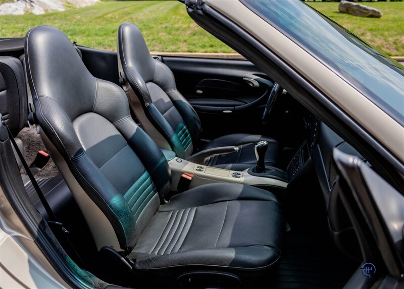 2000 Porsche 911 Carrera Cabriolet - Photo 56 - Wyomissing, PA 19610