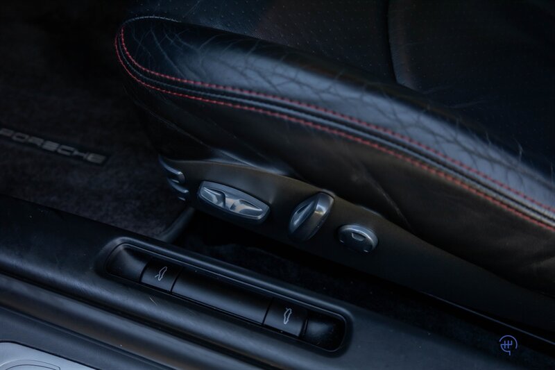 2008 Porsche 911 Carrera 4S   - Photo 38 - Wyomissing, PA 19610