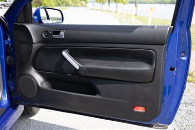 2004 Volkswagen R32   - Photo 75 - Wyomissing, PA 19610