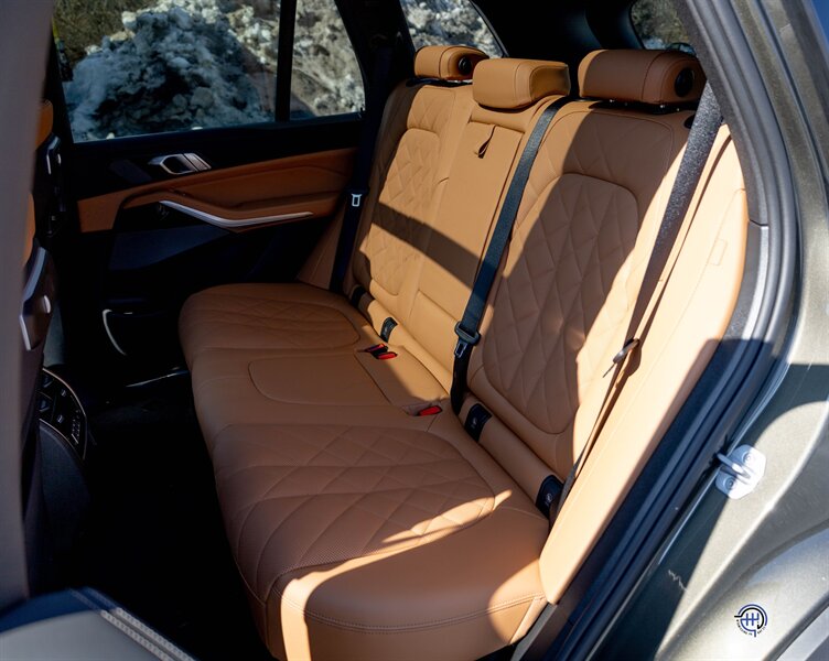 2025 BMW X5 xDrive50e   - Photo 40 - Wyomissing, PA 19610