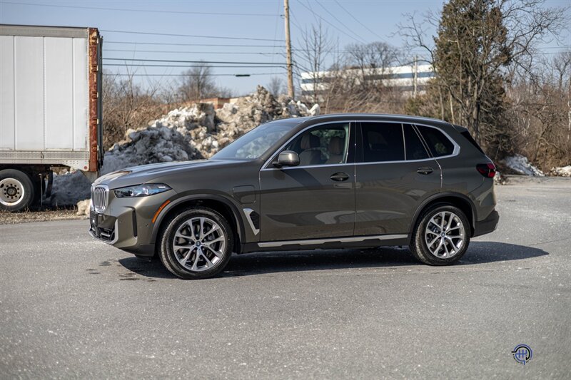 2025 BMW X5 xDrive50e   - Photo 3 - Wyomissing, PA 19610