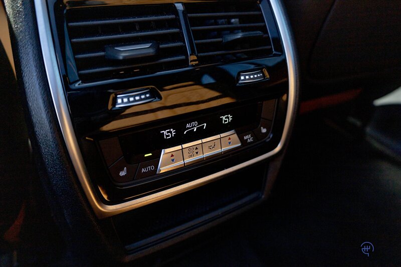 2025 BMW X5 xDrive50e   - Photo 43 - Wyomissing, PA 19610