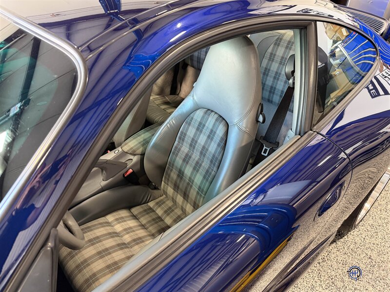 2002 Porsche 911 Carrera 4S - Photo 4 - Wyomissing, PA 19610