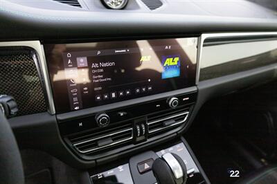 2024 Porsche Macan GTS   - Photo 24 - Wyomissing, PA 19610