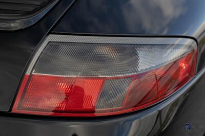 2003 Porsche 911 Carrera   - Photo 12 - Wyomissing, PA 19610