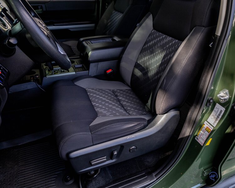 2021 Toyota Tundra SR5 - Photo 29 - Wyomissing, PA 19610