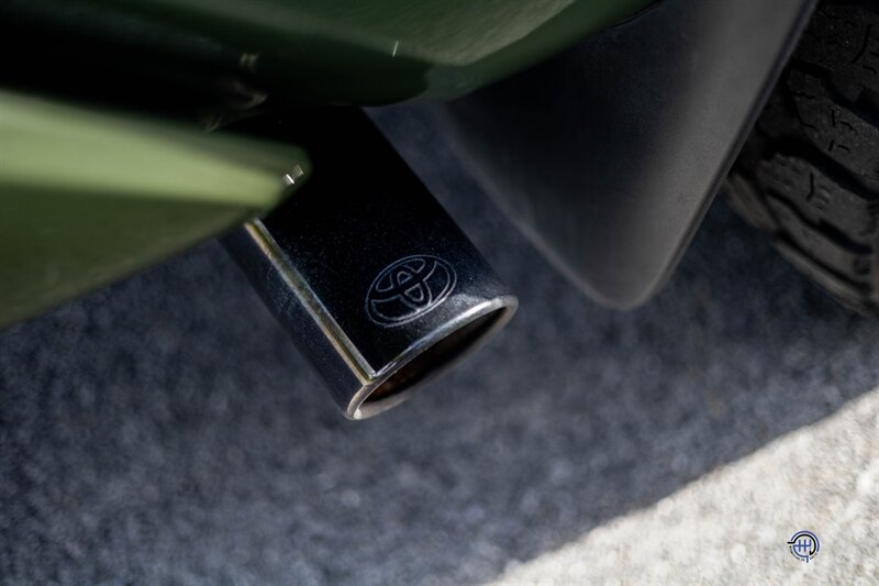 2021 Toyota Tundra SR5 - Photo 14 - Wyomissing, PA 19610