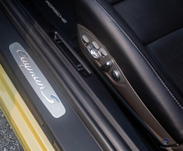 2015 Porsche Cayman S   - Photo 44 - Wyomissing, PA 19610