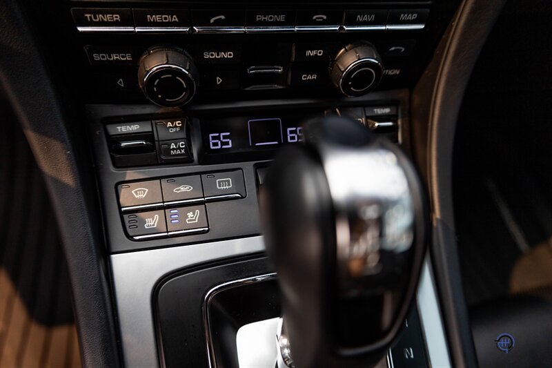 2015 Porsche Cayman S   - Photo 56 - Wyomissing, PA 19610