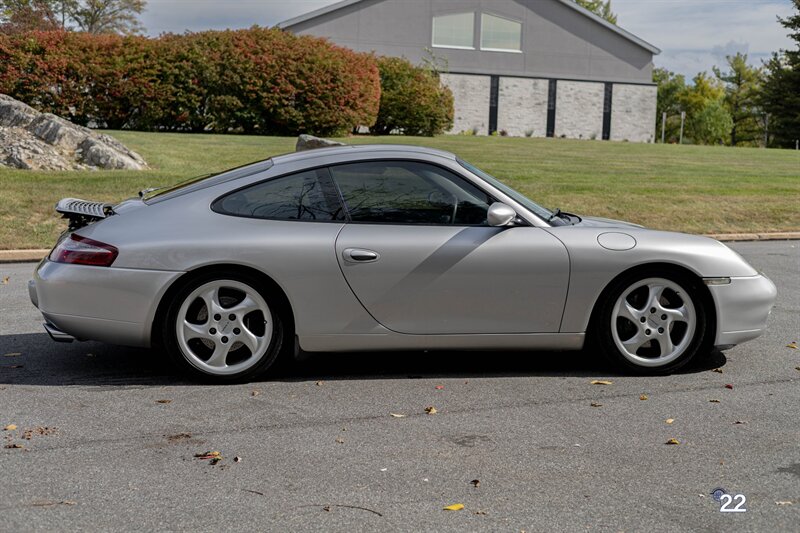 2001 Porsche 911 Carrera   - Photo 21 - Wyomissing, PA 19610
