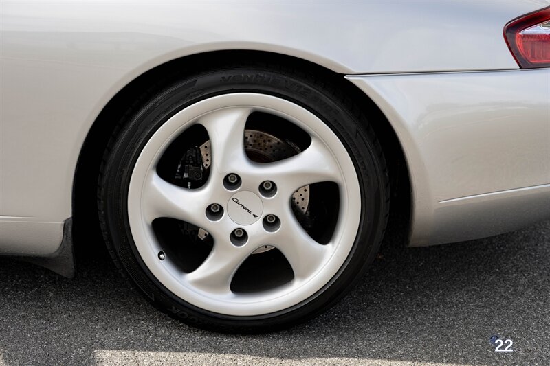 2001 Porsche 911 Carrera   - Photo 10 - Wyomissing, PA 19610