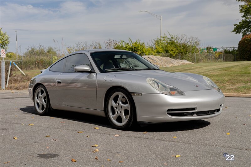2001 Porsche 911 Carrera   - Photo 2 - Wyomissing, PA 19610