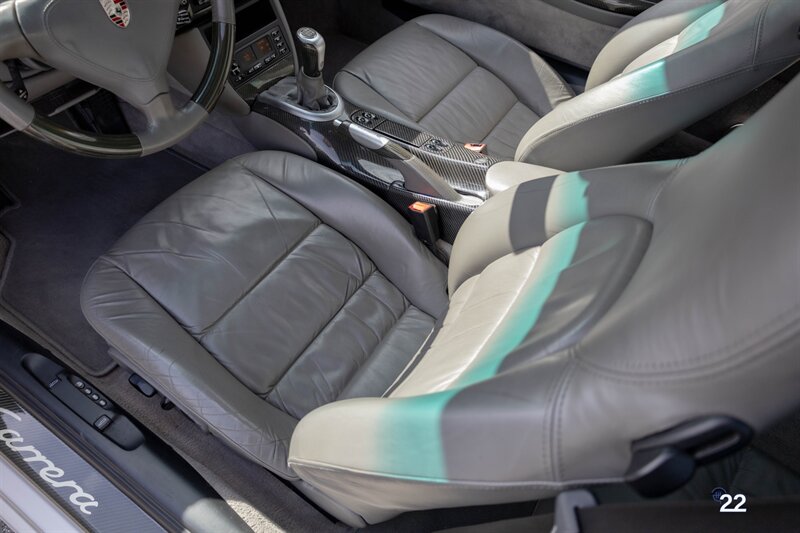 2001 Porsche 911 Carrera   - Photo 32 - Wyomissing, PA 19610