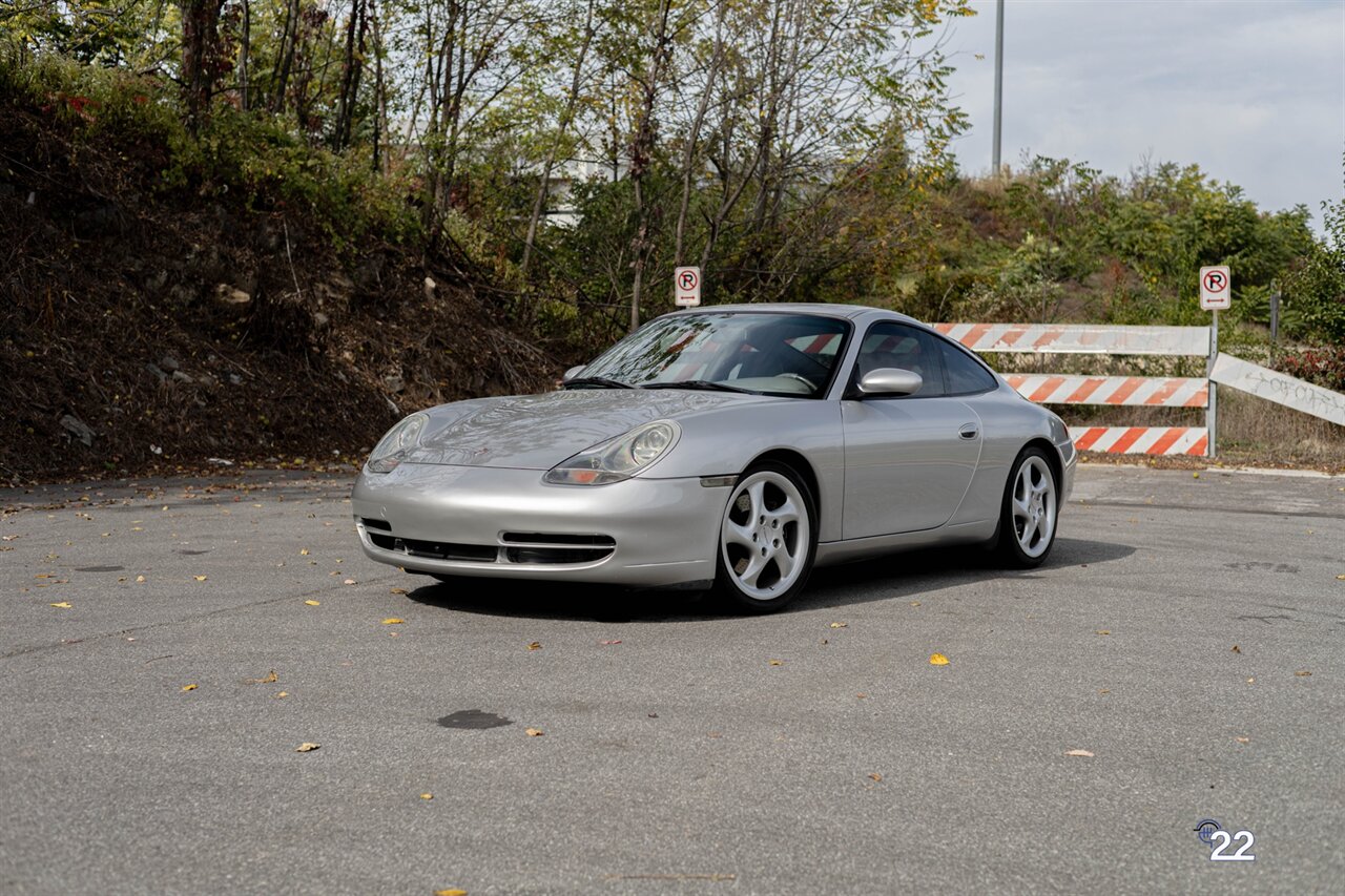 2001 Porsche 911 Carrera   - Photo 1 - Wyomissing, PA 19610