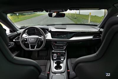 2022 Audi e-tron GT - Photo 33 - Wyomissing, PA 19610