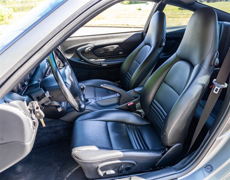 2002 Porsche 911 Carrera   - Photo 36 - Wyomissing, PA 19610