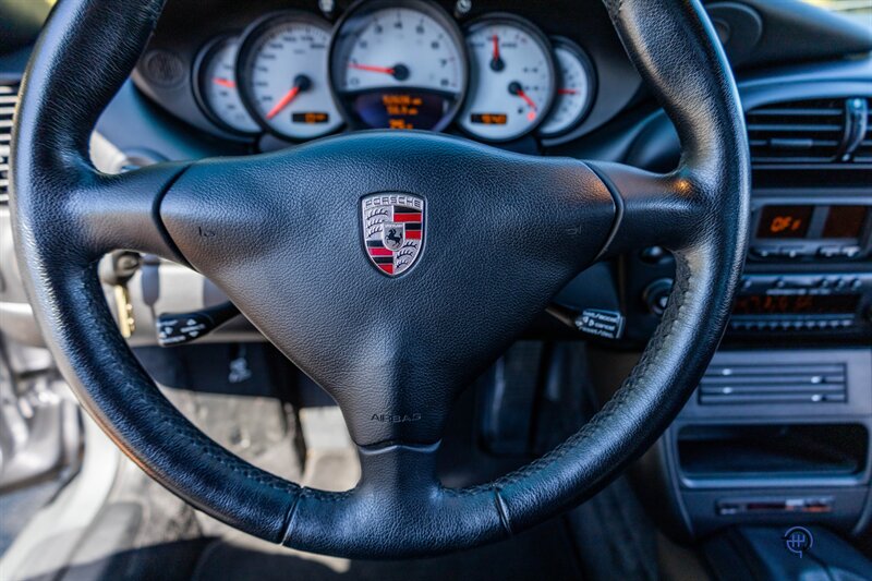 2002 Porsche 911 Carrera   - Photo 44 - Wyomissing, PA 19610