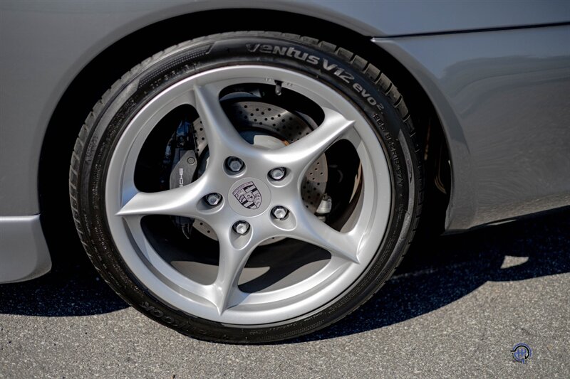 2002 Porsche 911 Carrera   - Photo 11 - Wyomissing, PA 19610