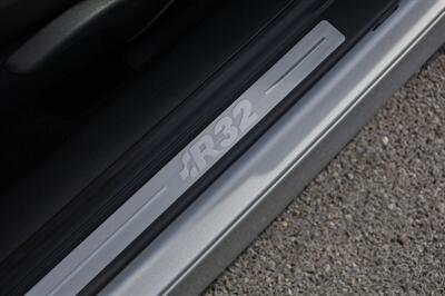 2004 Volkswagen R32 Turbo - Photo 33 - Wyomissing, PA 19610