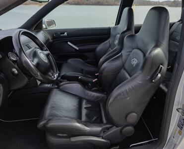 2004 Volkswagen R32 Turbo - Photo 30 - Wyomissing, PA 19610