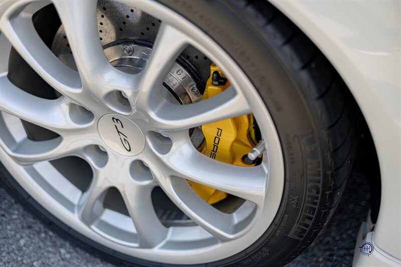 2004 Porsche 911 GT3 - Photo 8 - Wyomissing, PA 19610