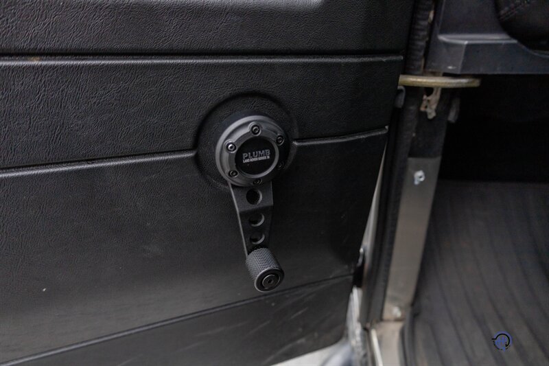 1997 Land Rover Defender 90 - Photo 55 - Wyomissing, PA 19610