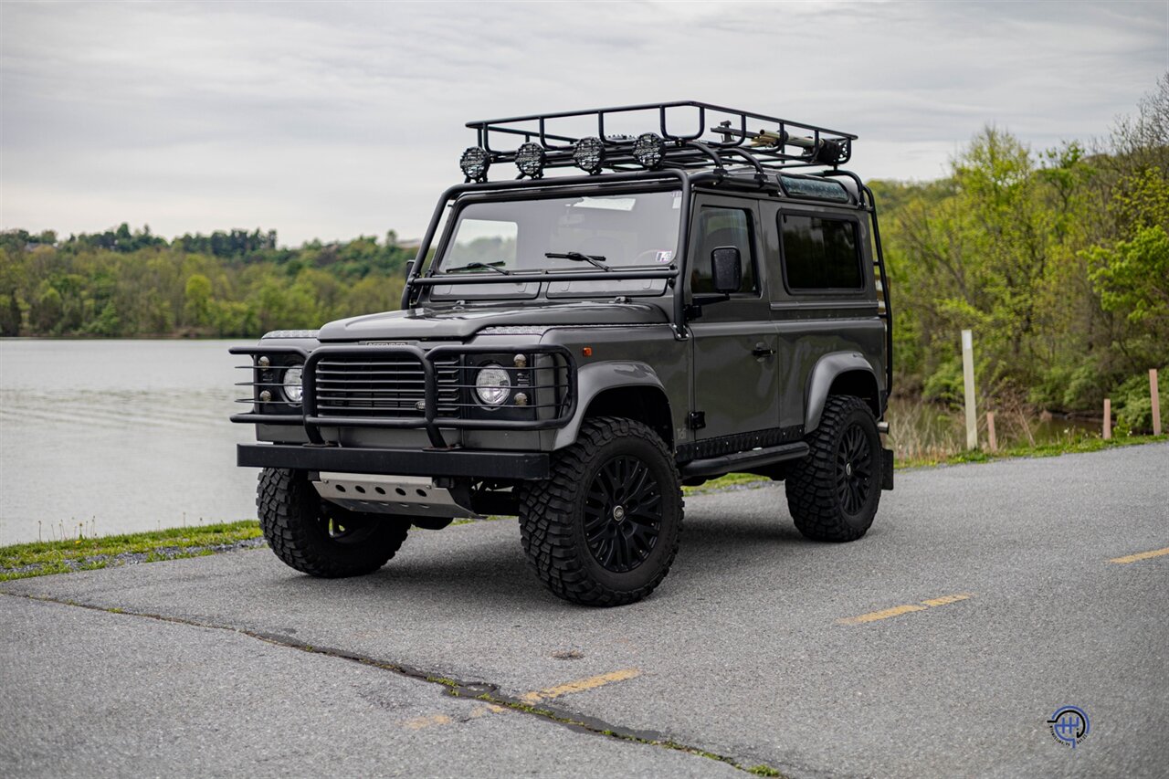 1997 Land Rover Defender 90   - Photo 1 - Wyomissing, PA 19610