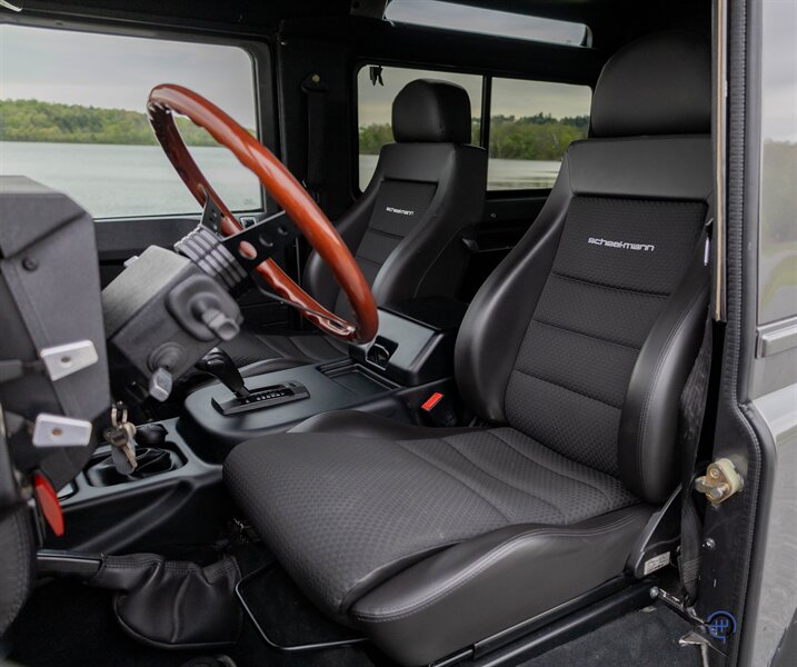 1997 Land Rover Defender 90 - Photo 48 - Wyomissing, PA 19610