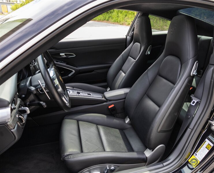 2016 Porsche 911 Carrera Black Edition - Photo 35 - Wyomissing, PA 19610