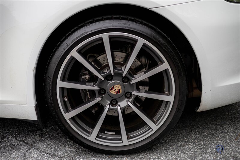 2014 Porsche 911 Carrera - Photo 8 - Wyomissing, PA 19610