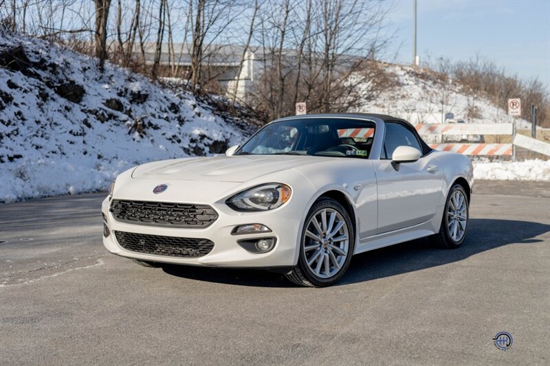 2018 FIAT 124 Spider Lusso   - Photo 1 - Wyomissing, PA 19610