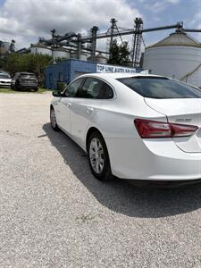2020 Chevrolet Malibu LT - Photo 5 - Owensboro, KY 42303