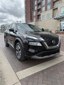 2021 Nissan Rogue SV - Photo 2 - Owensboro, KY 42303