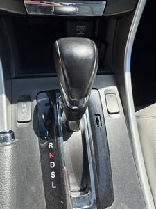 2015 Honda Accord EX-L   - Photo 6 - Owensboro, KY 42303