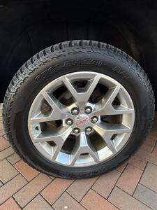 2017 GMC Sierra 1500 SLT   - Photo 16 - Owensboro, KY 42303