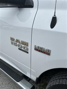 2019 RAM 1500 Classic SLT   - Photo 2 - Owensboro, KY 42303
