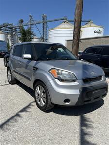 2013 Kia Soul - Photo 2 - Owensboro, KY 42303