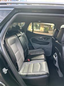 2019 GMC Terrain SLT - Photo 15 - Owensboro, KY 42303