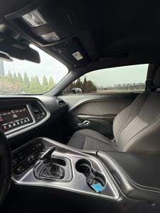 2018 Dodge Challenger SXT   - Photo 7 - Owensboro, KY 42303