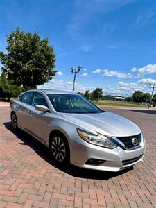 2017 Nissan Altima 2.5   - Photo 2 - Owensboro, KY 42303