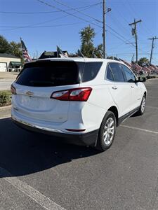 2019 Chevrolet Equinox LT - Photo 3 - Owensboro, KY 42303