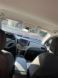 2022 Chevrolet Equinox LT   - Photo 8 - Owensboro, KY 42303