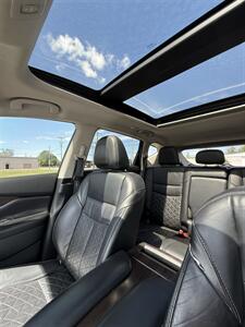 2019 Nissan Murano Platinum   - Photo 11 - Owensboro, KY 42303